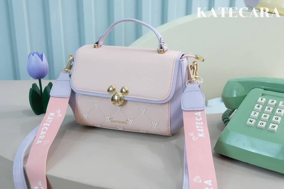 ว๊าวววๆๆ สวยมาก แบรนด์แท้ KATECARA หน้ามิกกี้ สีทรูโทน พาสเทล สวยหวานละมุล มี2 สาย งานสวยมากๆ คะ