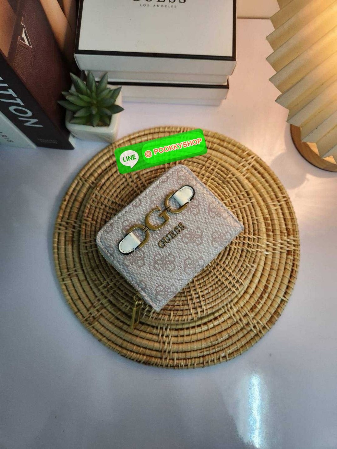 กระเป๋าสตางค์ใบสั้นเกรส Guess งานแท้Outlet