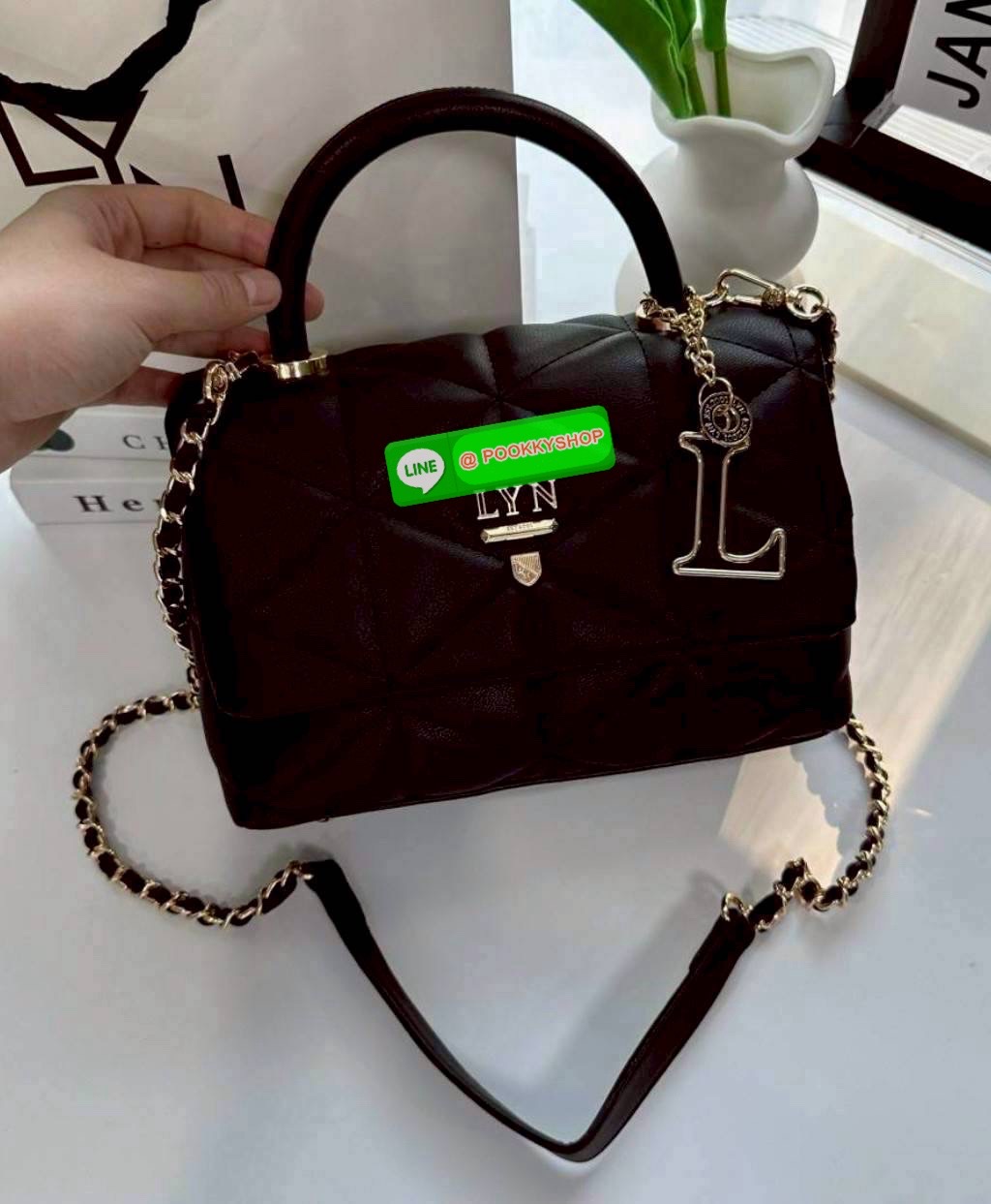 กระเป๋า LYN รุ่นหูจับ มีสายสะพายยาว +ตัวห้อย รุ่นโคโค่ COCO