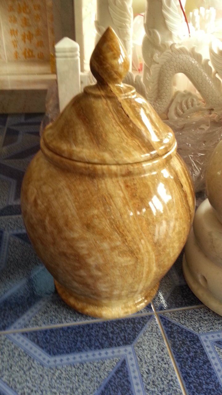 ผอบน้ำผึ่ง ขนาดสูง 40 เซนติเมตร กว้าง 30 เซนติเมตร