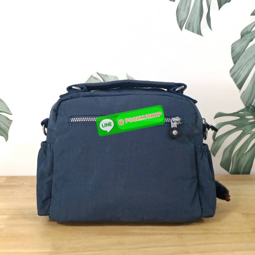 KIPLING Square Handbag & Shoulder bag กระเป๋าถือหรือสะพายข้าง ขนาดกลาง วัสดุ Polyester 100%