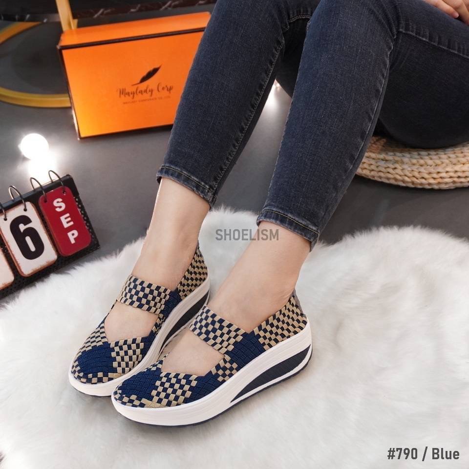 รองเท้าผ้าใบ ดีไซน์โดดเด่น งานทูโทน ใส่สบายสุด ระบายอากาศได้ดี น้ำหนักเบา มีความยืดหยุ่น เดินสบายไม่มีสะดุด บอกเลยต้องมี!!