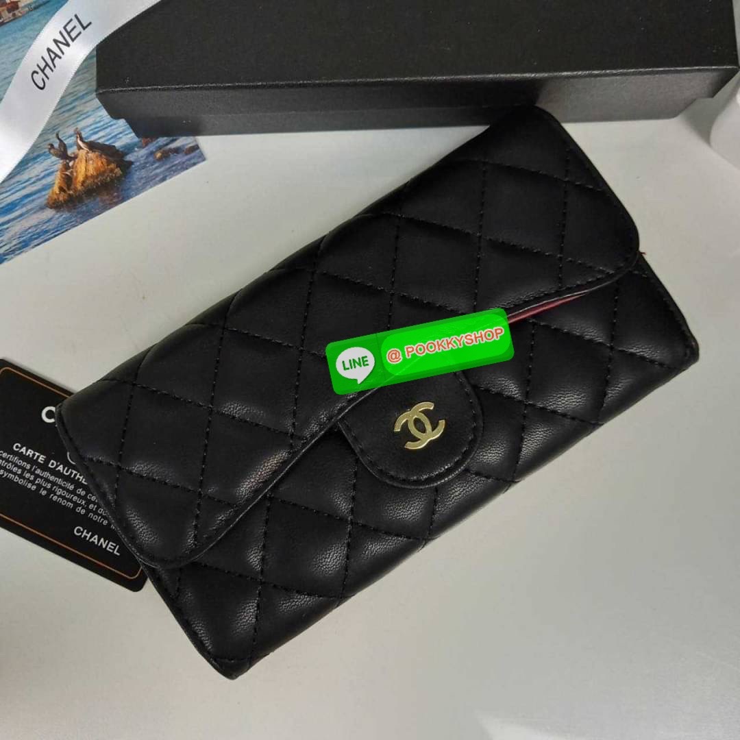 CHANEL ZIP LONG WALLET (CH366) VIP GIFT WITH PURCHASE (GWP) พรีเมี่ยมกิ้ฟ Limited Edition จาก CHANEL Duty Free **กระเป๋าสตางค์ใบยาว แบบพับ 3 ตอน ใช้งานแบบจุใจมาก ทรงสวย หรูหราอย่างมีระดับ ขนาดเหมาะมือ หยิบจับง่าย ภายในมีช่องใส่บัตร ธนบัตร และสามารถใส่เหรี