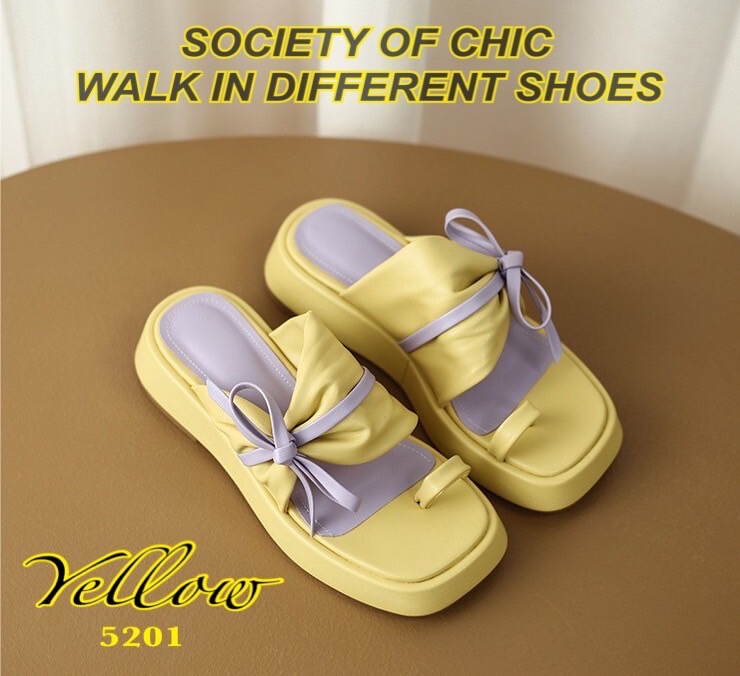 งานนำเข้า พร้อมส่ง‼️ เรื่องความสวยใส่สบายยืนหนึ่ง ตอบโจทย์ งานสุขภาพ ที่ไม่ป้า!! พกความแฟชั่น แบบไม่ตกเทรนด์ พื้นนวมนิ่ม match กับเสื้อผ้าได้ทุกสไตล์ สวยหรูดูแพงแต่ราคาเบา ตำก่อน ฟาด ก่อนสวยก่อนจ้า