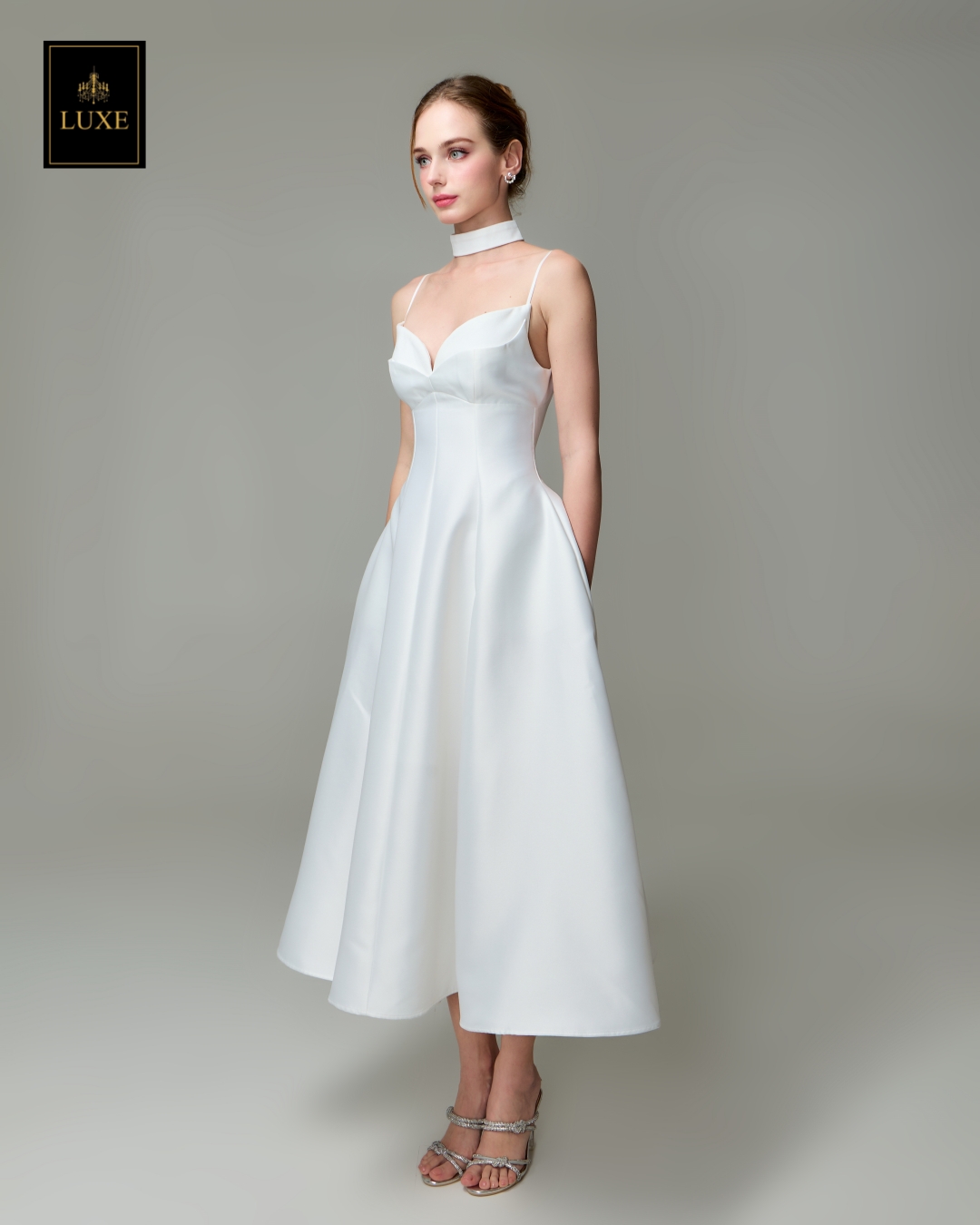 เดรสแฟชั่น เดรสเสื้อสายเดี่ยว ดีเทลหน้าอกโค้ง ซ้อน2เลเยอร์ กระโปรงบานทรงวงกลม