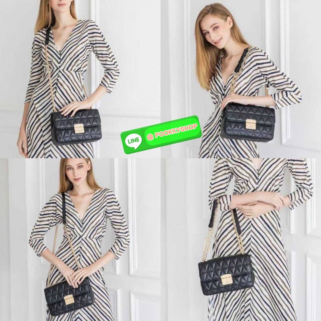 รุ่นขายดีเข้าเพิ่ม สำหรับ KEEP รุ่น ‘ Squash ‘ (( classic size 10” )) ตัวกระเป๋าหนังตัวใหม่ Microfiber ลายหนังสวยมากๆคะ การตัดเย็บประณีตทุกช่อง ทำลายออกมานิ่ม ตึง ตัดกับอะไหล่ทองยิ่งเพิ่มความ Classy ไปอีก