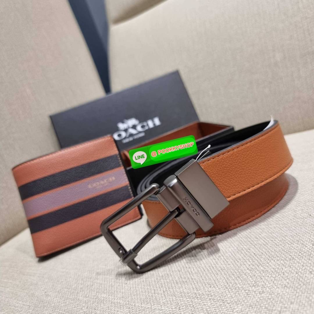 COACH F75399 COMPACT ID WALLET IN VARSITY LEATHER WITH BELT MIX GIFT BOX SET Set สุดคุ้ม!! ลิมิเต็ด!! สำหรับหนุ่มๆ ที่จับคู่เซ็ทกระเป๋าสตางค์รุ่นยอดฮิต และเข็มขัดหนัง pepble มาใน package Coach gift box คุ้มค่ามากๆ กระเป๋าสตางค์หนังวัว สวย นิ่มไปอีก ยังไม่