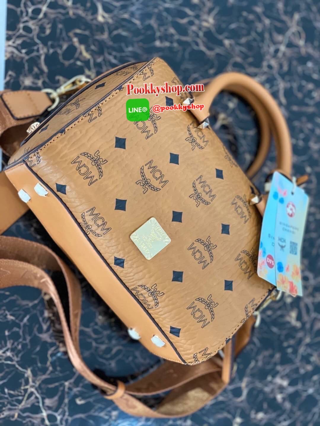 กระเป๋าทรงหมอนMCM หนังแกะแท้ทั้งใบค่ะ
