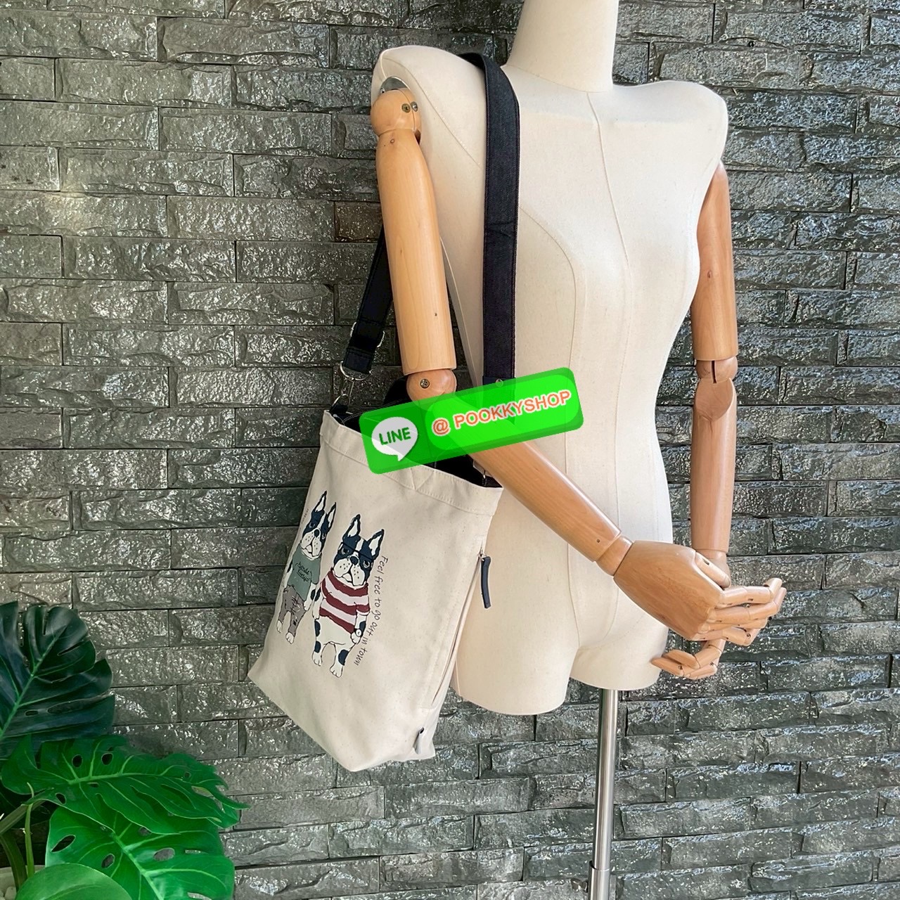 Japanese Kusuguru Embroider Lucy Paul Shoulder Bag Crossbody Bag Handbag Handbag Commuter Cartoon กระเป๋าสะพายข้าง Lucy Paul ลายปักญี่ปุ่น กระเป๋าถือทรงคุสุกุรุ กระเป๋าถือทรงสะพายข้างลายการ์ตูน ขนาดใหญ่จุของได้เยอะมาก รุ่นนี้แนะนำเลยสวยคุ้มใช้งานง่าย ห้าม