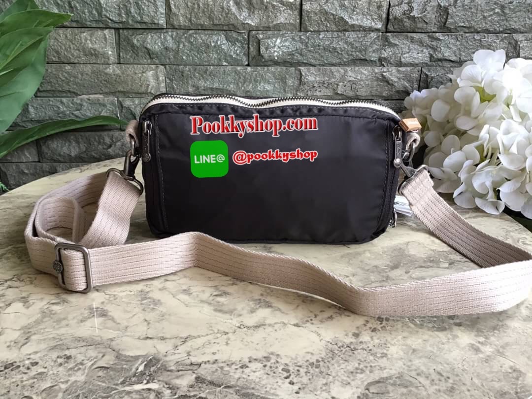 Kipling Yoku Medium Crossbody bag convertible to waistbag กระเป๋าคาดอกและสะพายข้าง คอลเลคชั่นใหม่ล่าสุดจาก Part of the Edgeland Plus วัสดุ100% polyester วัสดุกันน้ำ สีสันสไตล์วินเทจ ดูเป็นเอกลักษณ์ น้ำหนักเบา สะพายแล้วคล่องตัว ภายในกว้าง ใส่กระเป๋าเงินใบย