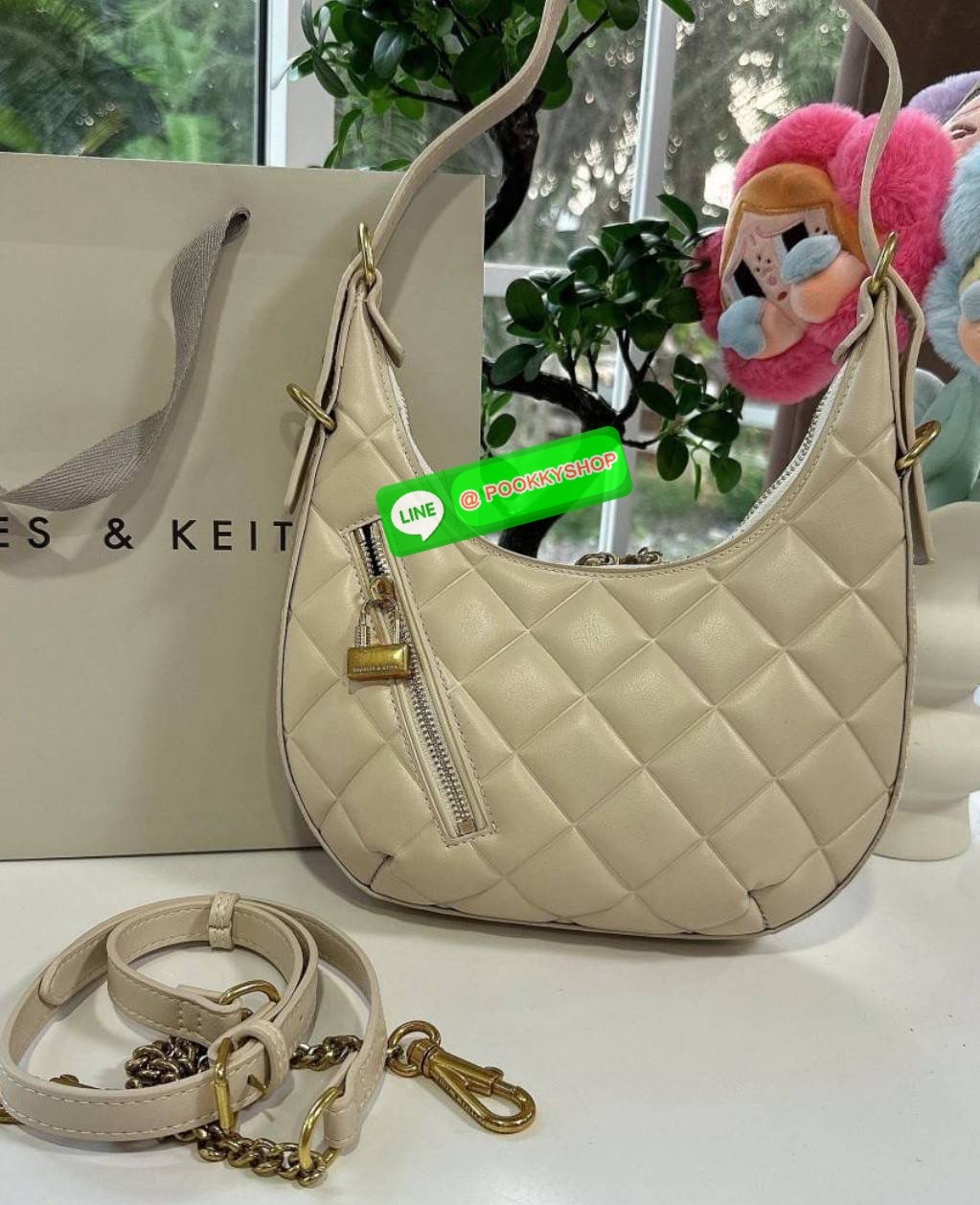 Charles&Keith แท้ Outlet ทรง hobo ใช้ได้ 2 แบบ ถือได้ สะพายได้