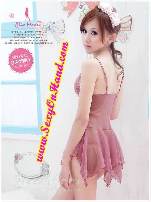 ชุดนอน เซ็กซี่ ชุดนอน ผ้าซีทรู ชุดนอนสายเดี่ยว ผ้าบางเบา สีเบจเข้ม (ชมพูออกม่วงกะปิอ่อนๆ) ชายเล่นระดับ เพิ่มความเซ็กซี่ ช่วงอกแต่งลูกไม้ สีเดียวกับตัวชุด +จีสตริงเข้าชุดกันคะ