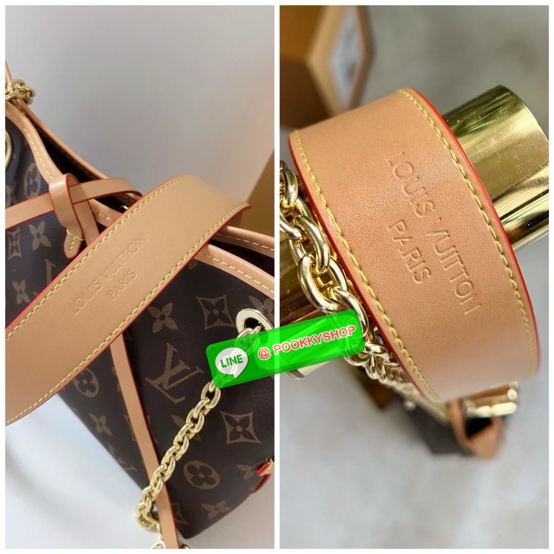 หมดรอบนี้ไม่เข้าแล้วน๊าาราคาดีงาม! LOUIS VUITTON CARRYALL BB BAG((VIP gift ตปท.)) 🔖พร้อมส่ง! ใบกลางกำลังดี พกพาได้ทุกๆวัน ไม่ใหญ่เกินตัวไปค่ะ หนังแท้ หนังนิ่มสวย น้ำหนักเบา! 🔖สายสะพายรุ่นใหม่นี้แบบอะไหล่ทองลายโซ่สวยมากๆ ต่อสายแบบหนังค่ะ