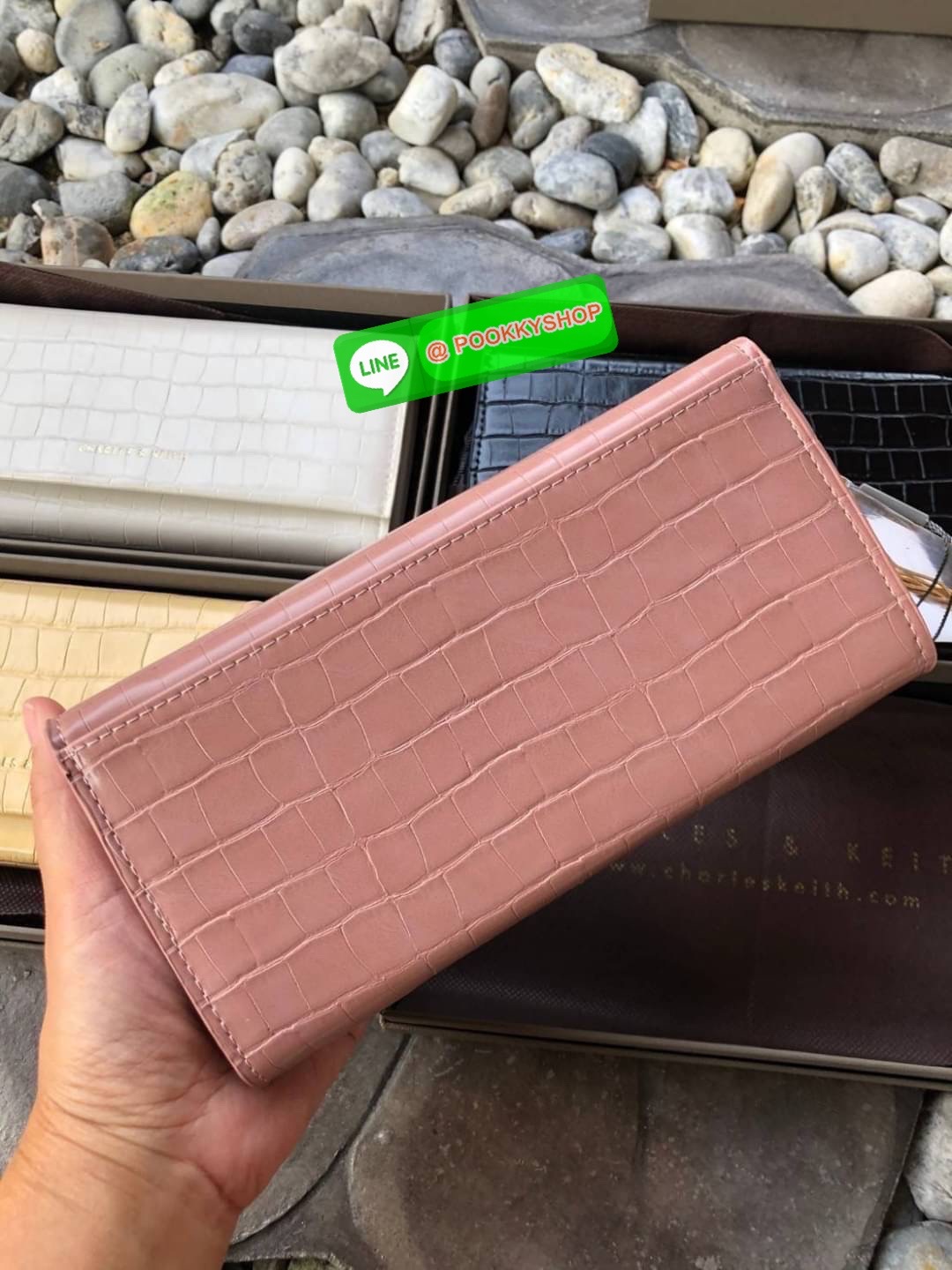 charles&keith กระเป๋าสตางค์ใบยาว คอลเลคชั่นใหม่ งานแท้Outlet หนังcroc