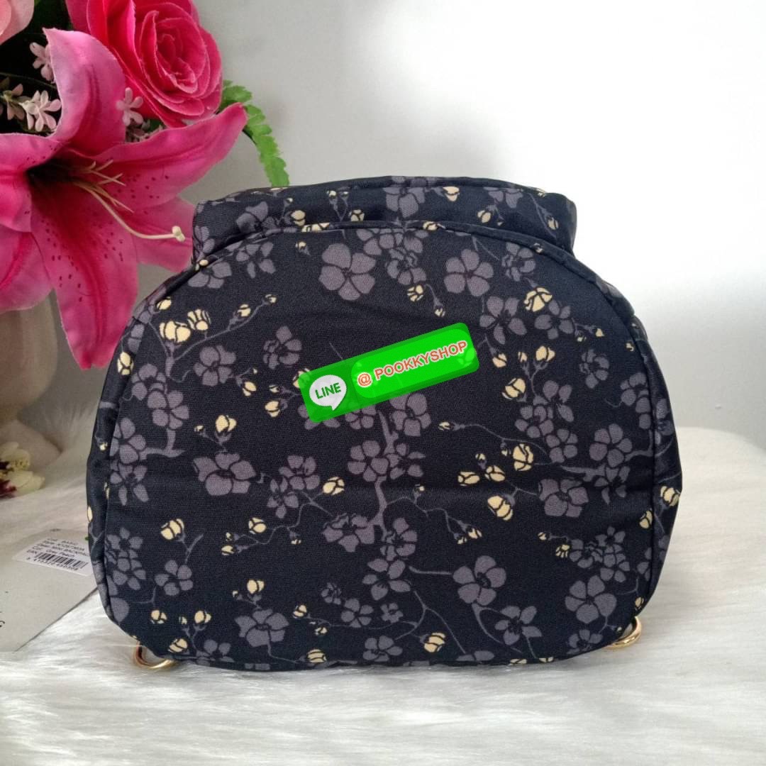 Kipling Basic Mini Backpack กระเป๋าเป้มินิ วัสดุ Nylon +ซับใน Polyester ขนาดใบเล็กระทัดรัด ใช้งานง่าย ด้านหน้ามีซิป pocket สำหรับใส่ของเล็กน้อย ช่องหลักโล่งกว้างใส่ของได้เยอะ พร้อมช่องซิปผนังข้างหลังและช่องแยกสำหรับใส่ของอีกฝั่ง สามารถใช้งานได้ ถึง 3 แบบ