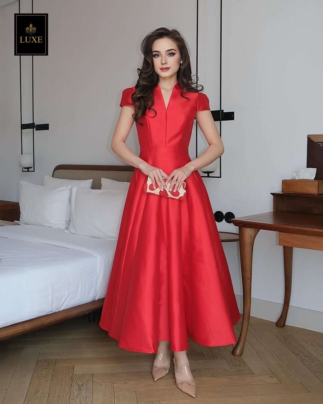 เดรสแฟชั่น เดรสเสื้อคอตั้ง แขนสั้น กระโปรงบาน