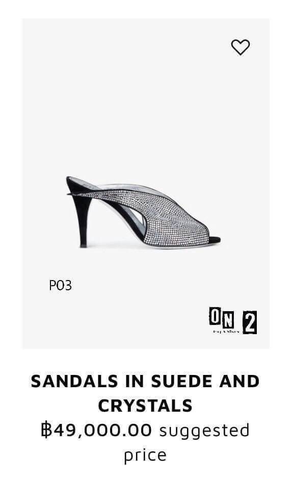 Givench sandal crystals งานgivenchy ส้นเข็มคะ เหมือนชอปเป๊ะ เราใช้เพชรทั้งแผงสวยทน ราคาดีงามมาก แค่ตรงเพชรก็คุ้มเกินราคาแล้วค่ะ แถมงานจริงก็ใส่สวยมากๆ สูง:4” ทรงสวยตามแบบ งานปังมากกกห้ามพลาดนะค่ะ