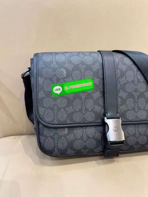 Coach League Messenger Bag PRODUCT DETAILS Smooth leather Inside multifunction pockets Speedclip closure, fabric lining Outside open pocket