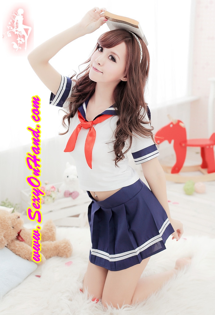 ชุดคอสเพลย์ นักเรียน ญี่ปุ่น ปกทหารเรือ ผูกโบว์สีแดง แบบสวยเปรี้ยว คลาสสิค น่ารักมากๆคะ