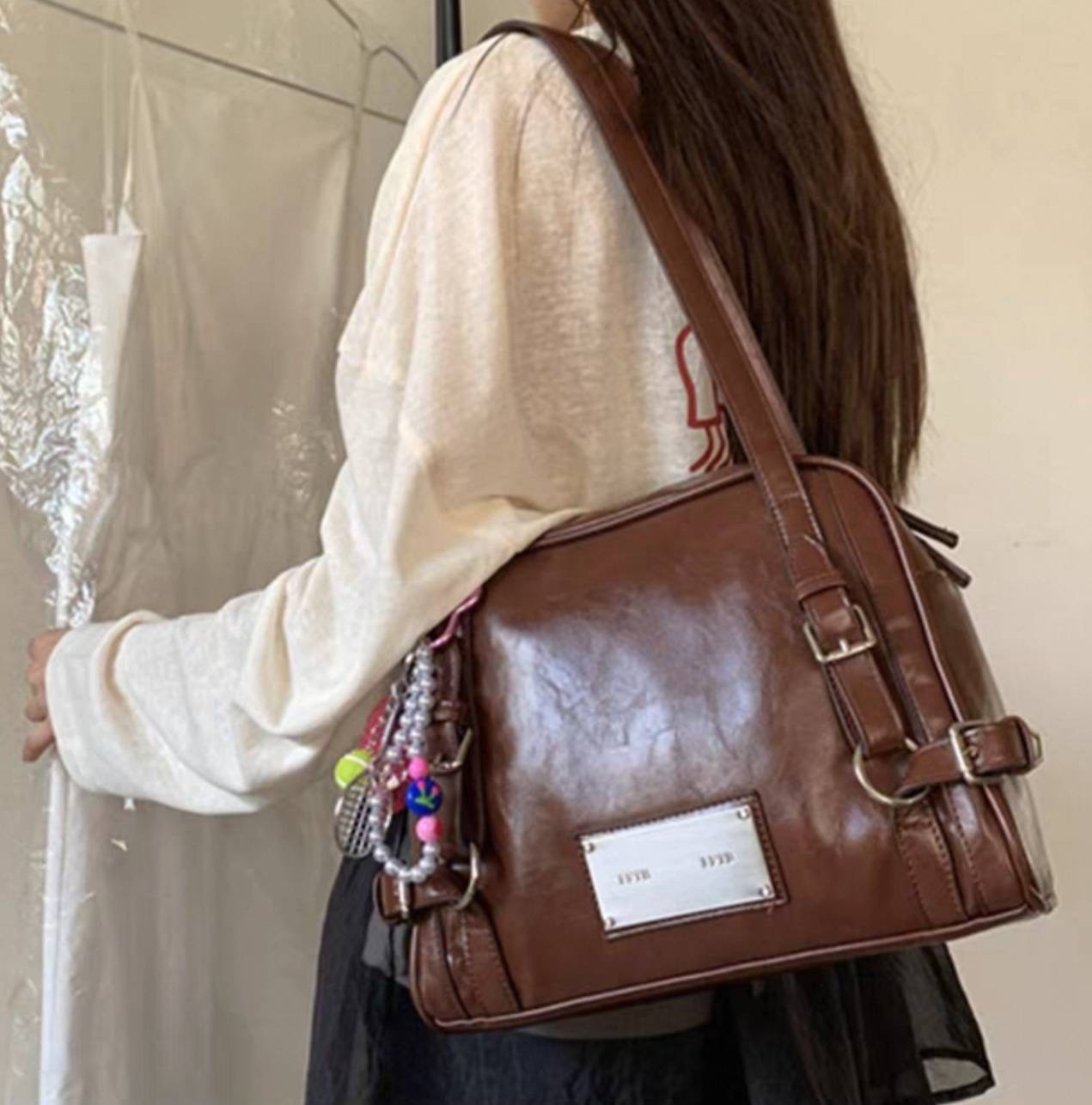 กระเป๋า Martin kim แบรนด์ดังเกาหลี ไม่ต้องต่อคิวซื้อ มาช้อปตรงนี้ได้เลยจร้า หนังเกรดงานพรีเมี่ยม ดีไซน์สวย ..ใส่ของได้จุๆ