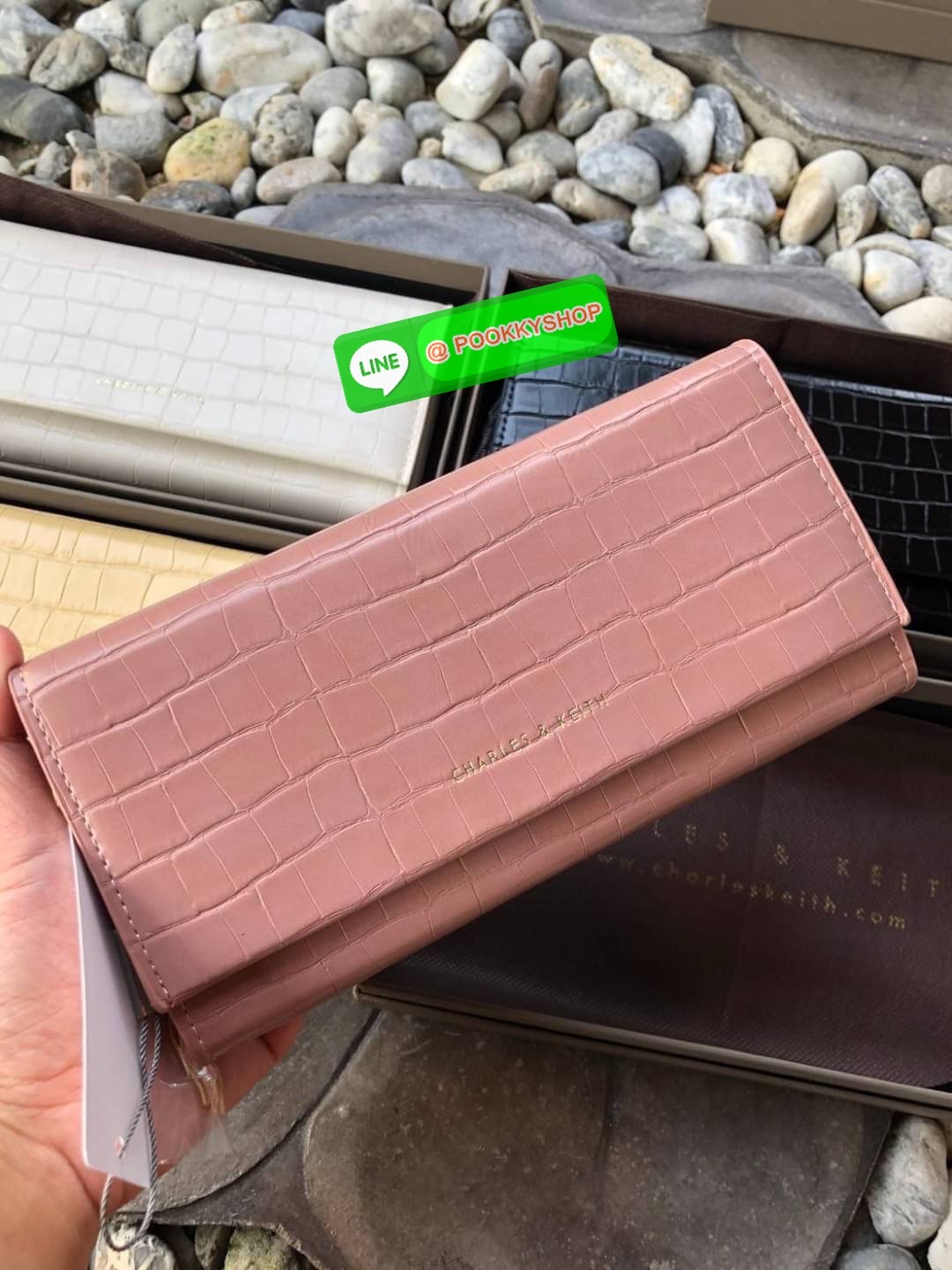 charles&keith กระเป๋าสตางค์ใบยาว คอลเลคชั่นใหม่ งานแท้Outlet หนังcroc