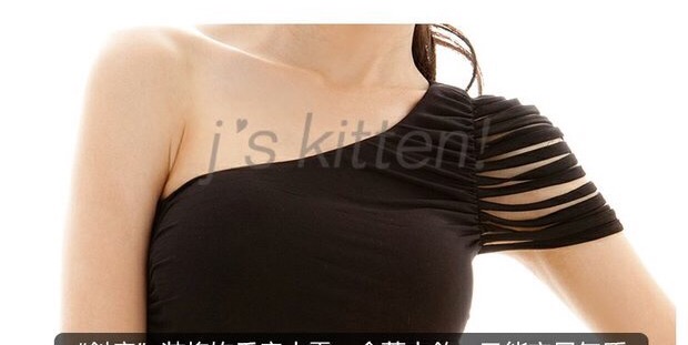 ชุดเดรสสั้น เดรสปาร์ตี้ เดรสออกงาน กลางคืน เดรสบ่าเฉียง แต่งไหล่ สีดำ เนื้อผ้ายืดเข้ารูป สวยเปรี่้ยว มากๆคะ เนื้อผ้าสวมใส่สบาย คะ+G-string