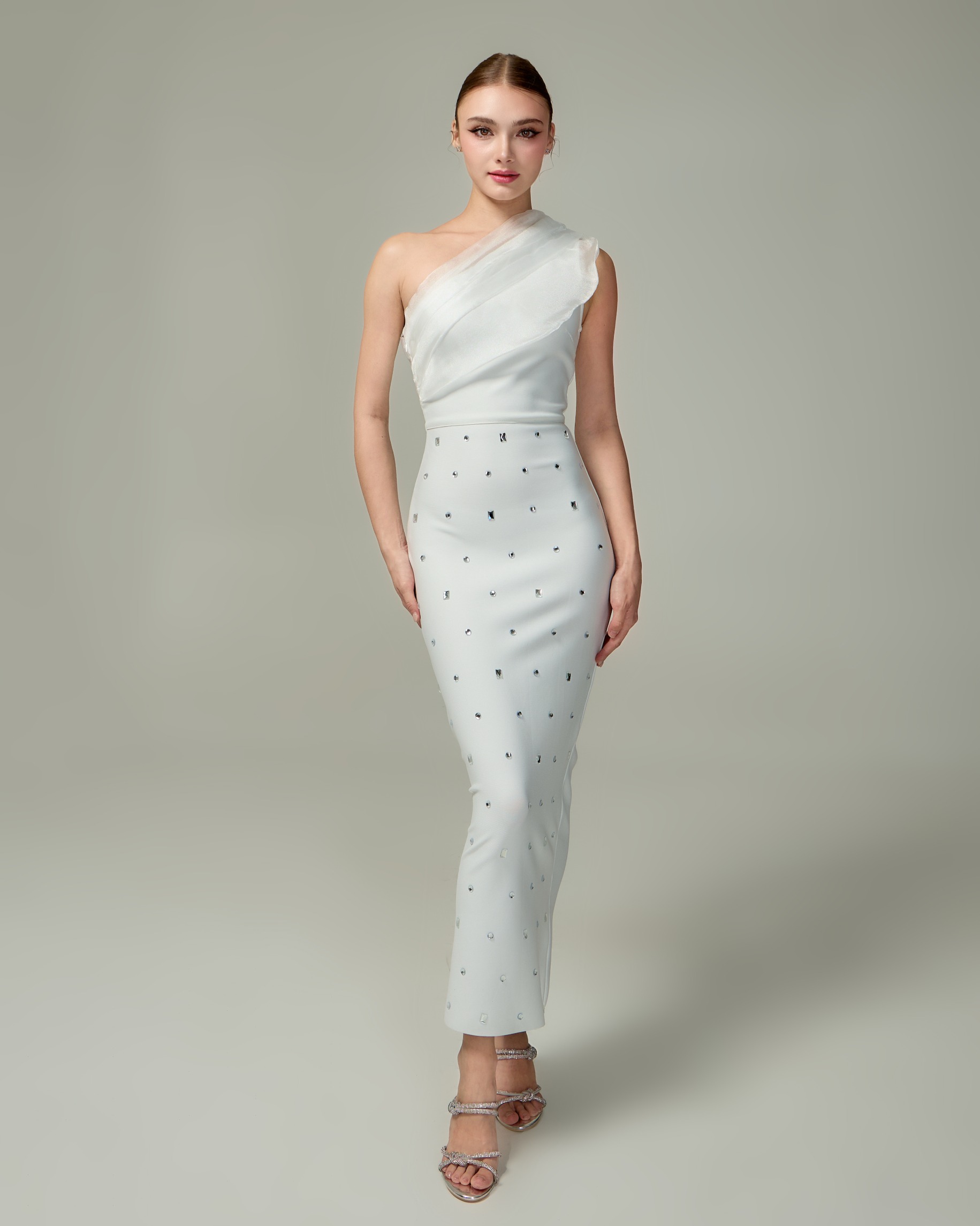 เดรสแฟชั่น เดรสเสื้อไหล่เดียว กระโปรงยาวทรงเข้ารูป