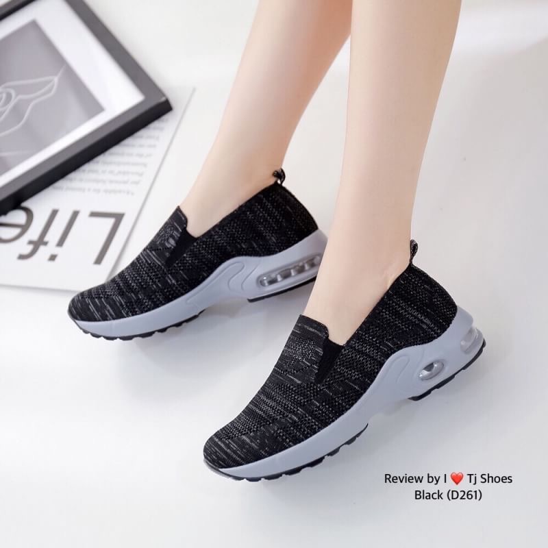 พร้อมส่ง เกร๋ขนาดนี้อดใจไหวหรา รองเท้าผ้าใบเพื่อสุขภาพนำเข้า ที่สวยเกร๋สุดๆ STYLE SKECER วัสดุดีทั้งหมด พื้นยางอย่างดี รองเท้ารุ่นนี้น้ำหนักเบ๊าเบาใส่นิ้มนิ่ม Support เท้าได้ดีมาก ทำให้เดินนุ่มสบายเท้า ใครที่กำลังรองเท้าดีๆ รุ่นนี้เหมาะมาก ของจริงงานดีคุณ