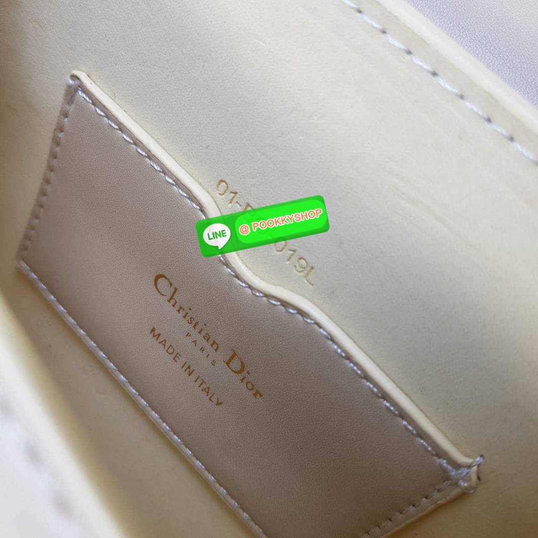 DIOR BAG VIP GIFT WITH PURCHASE (GWP) จาก DIOR DUTY FREE COUNTER