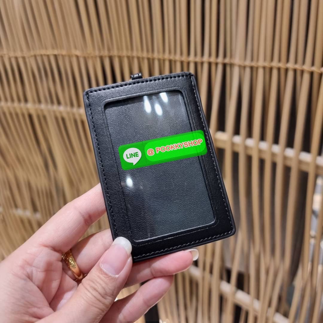 กระเป๋าใส่บัตรคล้องคอ Coach card holder ราคาพิเศษสุดๆ!!! ของหายาก!! ง่ายๆแบบไม่ธรรมดา!! คลาสสิคแต่มีดีเทลโดดเด่น!! กระเป๋าถนอมบัตร พร้อมสายคล้องคอ ดีไซน์ลวดลายสวย ดูดีทุกแบบ ใช้งานง่าย พกพาสะดวก จะใส่บัตรพนักงาน บัตรเครดิต บัตรปชช. ใบขับขี่ และบัตรอื่นๆที