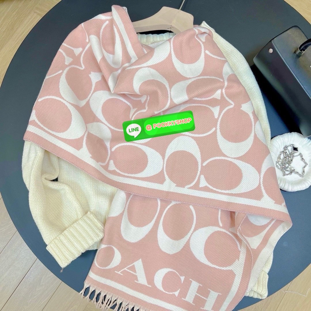 ðCoach Signature Silk and Wool Wrap Scarf ð 70% Wool and 30% Silk āļāđāļēāļāļąāļāļāļ Coach āļāļ·āļāđāļŦāļāđ āļāļāļŠāļąāļāļ§āđāļāļŠāļĄāđāļŦāļĄ āđāļāļ·āđāļāļāļļāđāļĄ āļĨāļēāļĒ Signature Coach Signature Silk and Wool Wrap Scarf Oatmeal