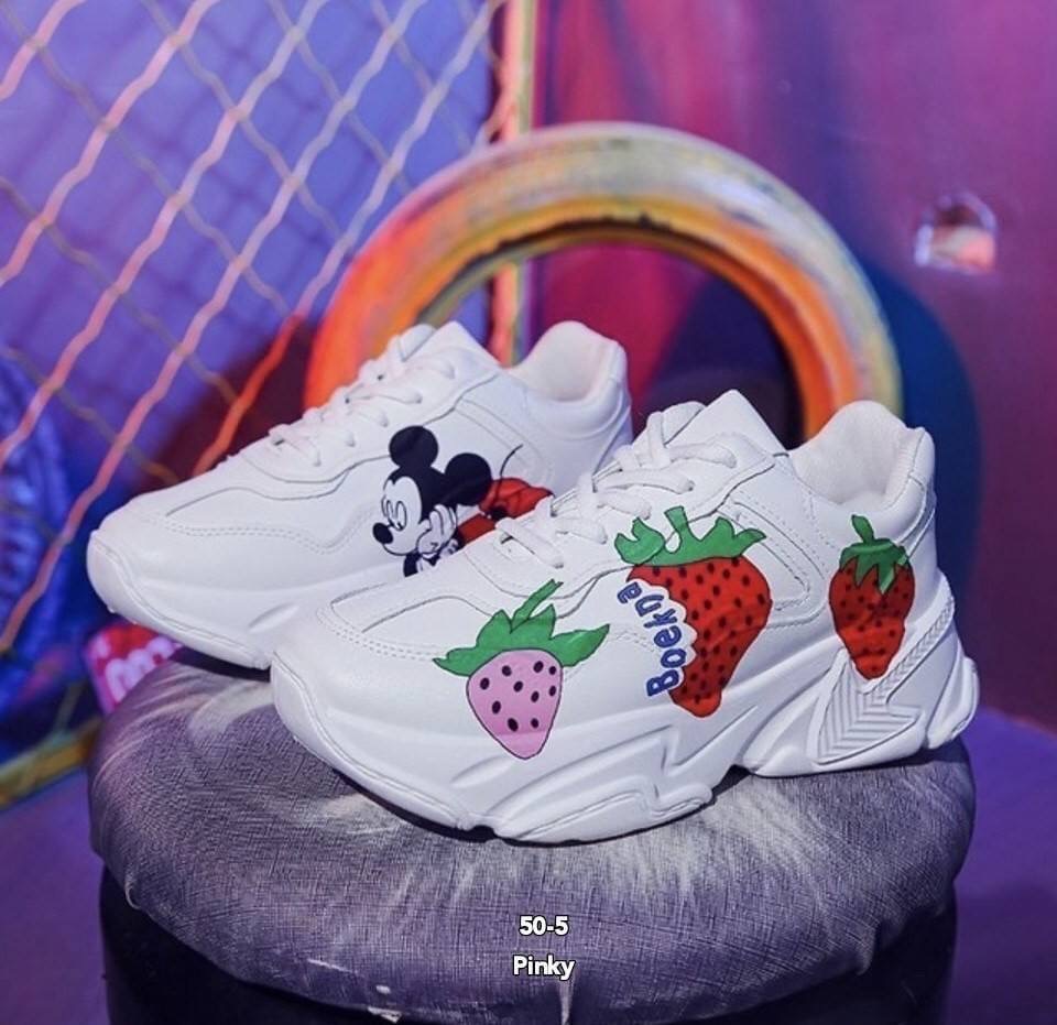 พร้อมส่งผ้าใบกุชชี่ งานนำเข้า pu นิ่มมาก เพ้นท์งานแบรนด์ดังสไตล์ กุชชี่ งานละเอียด เด่นตามแบรนด์ ใส่แล้วคุณหนูมากก สาวๆ สาวกกุชชี่ต้องครบลาย