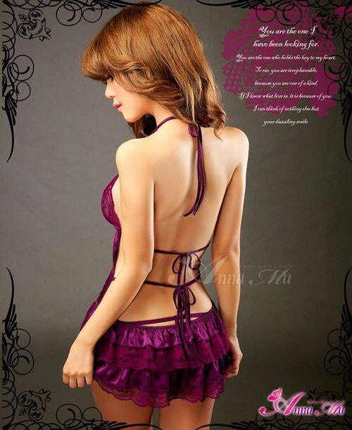 ชุดเซ็กซี่ ชุดกระโปรง เปลือยหลัง ผ้าซาติน สีม่วง แต่งลูกไม้ ช่วงอก และระบายชั้นๆ ที่กระโปรง สวยหวาน แต่แอบเปรี้ยวจี๊ดส์ เข็ดฟัน ด้านหลัง คะ +G string เข้าชุดคะ