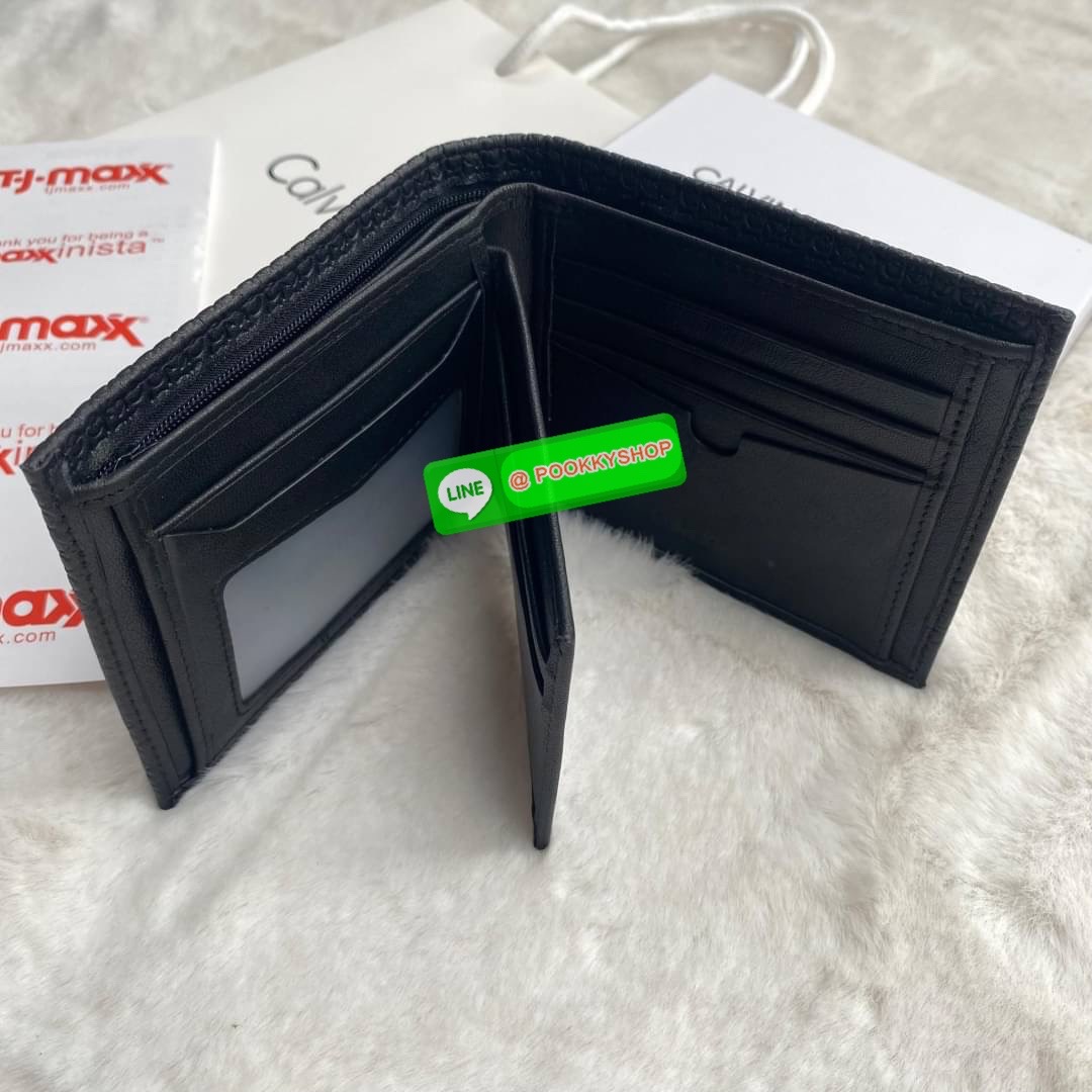 Calvin Klein leather wallet with credit card fold set กระเป๋าสตางค์ใบสั้น และ ที่ใส่บัตรย่อย สุดคุ้มมอบให้เป็นของขวัญหรือใช้เองก็แนะนำค่ะ set นี้มาเท่าไรก็หมดคะ รีบจับจองนะคะ มาพร้อมถุงกระดาษแบรนด์ด้วยนะคะ