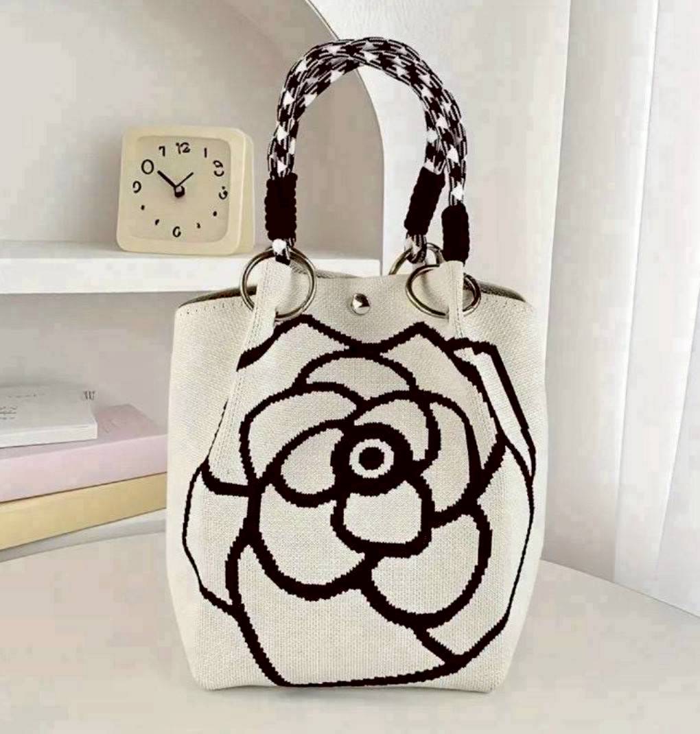 กระเป๋า คามีเลีย สวยน่ารักมากๆ