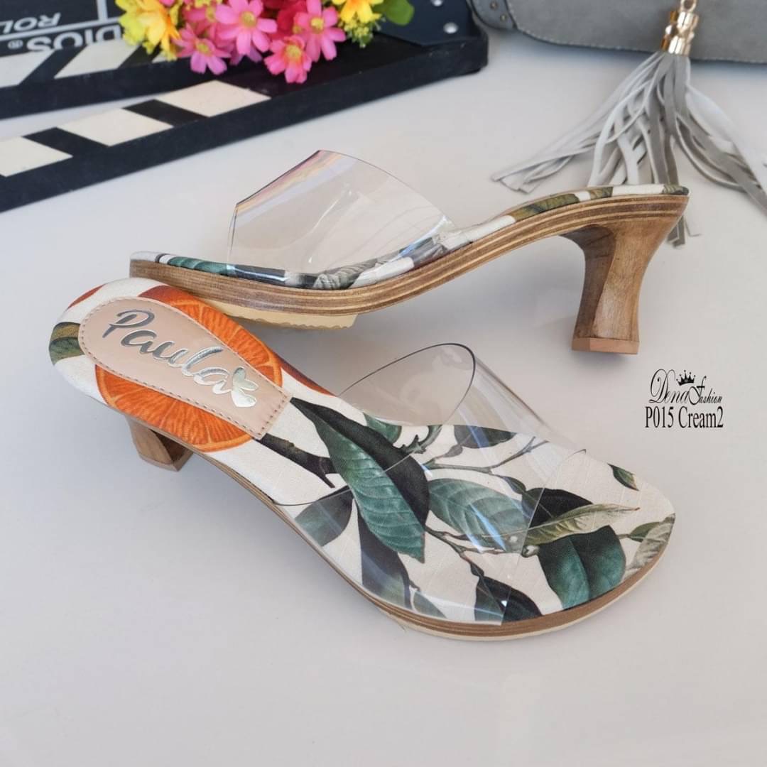 P015 เกี๊ยะไม้หน้าใส ออกแบบส้นใหม่ สวยน่ารัก จริงๆนะคะ ดูทรงสูงด้วยเทคนิคส้น แต่ความสูงแค่ 2.2 นิ้ว เท่านั้น งานส้นไม้แท้ พื้นล่างติดยางกันลื่น ทรงสวมหน้าใส สวยทน ส้นแข็งแรงมาก ยึดด้วยนอตเกลียวปล่อยเลยนะคะ ไม่มีคำว่าส้นจะหลุดได้เลย 200 โล พี่ไม่หวั่น^^ วั