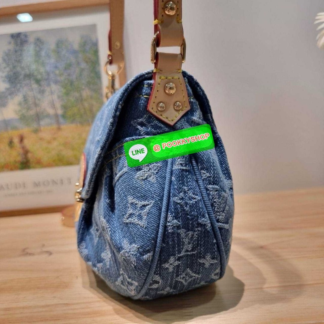 LV sunset monogram denim bag 🔆 Details แรงมากฉุดไม่อยู่ กับกระแสคอลใหม่ lvremix ดีไซน์แบบตัวมัม y2k รูปทรง baguette สวยดูแพง ใบนี้ก็ฉ่ำสุดๆ เป็นกระเป๋าสะพายไหล่ ที่สามารถปรับเป็นสะพายข้างได้