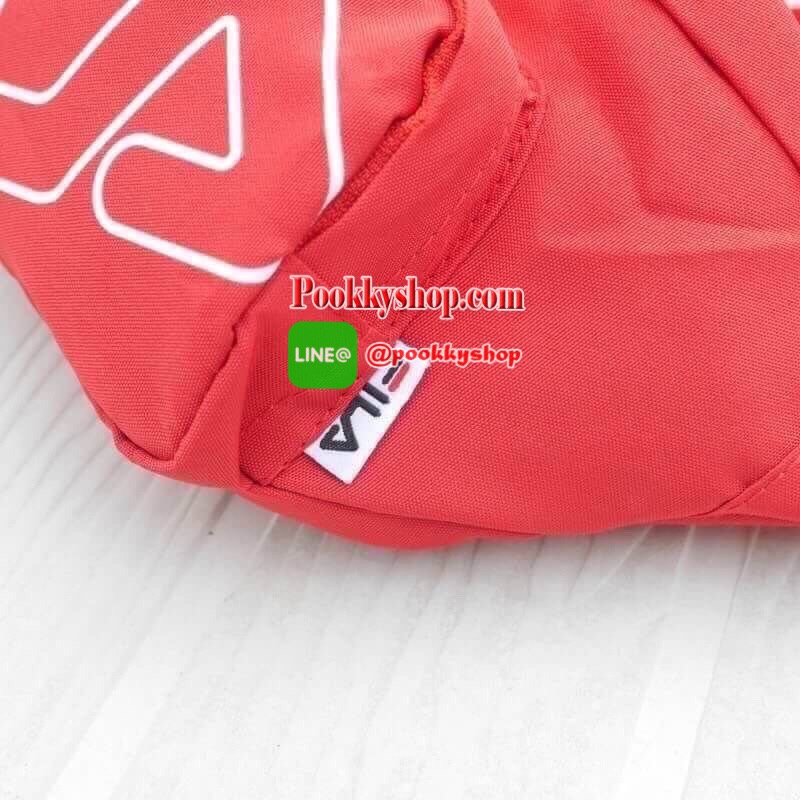 เข้าเพิ่ม ครบสี 5 สีค่ะ fila hip sack bag กระเป๋าคาดเอวและอก แท้ไม่ต้องรอพรีหรือหิ้วจากเกาหลี วัสดุผ้า Canvas หนาสวยนิ่ม หน้ากระเป๋าสกรีน Fila ตัวใหญ่ ดีไซน์กระเป๋าและสีสันที่สวยงามและทันสมัยเหมาะลุคใหม่ หัวซิปปั้ม