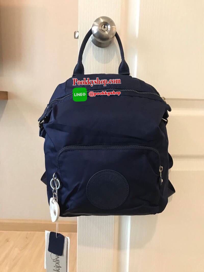 Kipling Naleb Backpack กระเป๋าเป้สะพายวัสดุไนล่อนหนาคุณภาพดี มีคุณสมบัติกันน้ำ ด้านหน้ามีช่องซิปใช้งานได้จริง ช่องใหญ่เปิดปิดด้วยซิปเดียว ภายในกว้าง ใส่มินิไอแพคกระเป๋าสตางค์ยาวได้ และยังมาช่องซิปและช่องเล็กแยกเป็นสัดส่วน ด้านหน้ายังประดับพวงกุญแจเซรามิคร