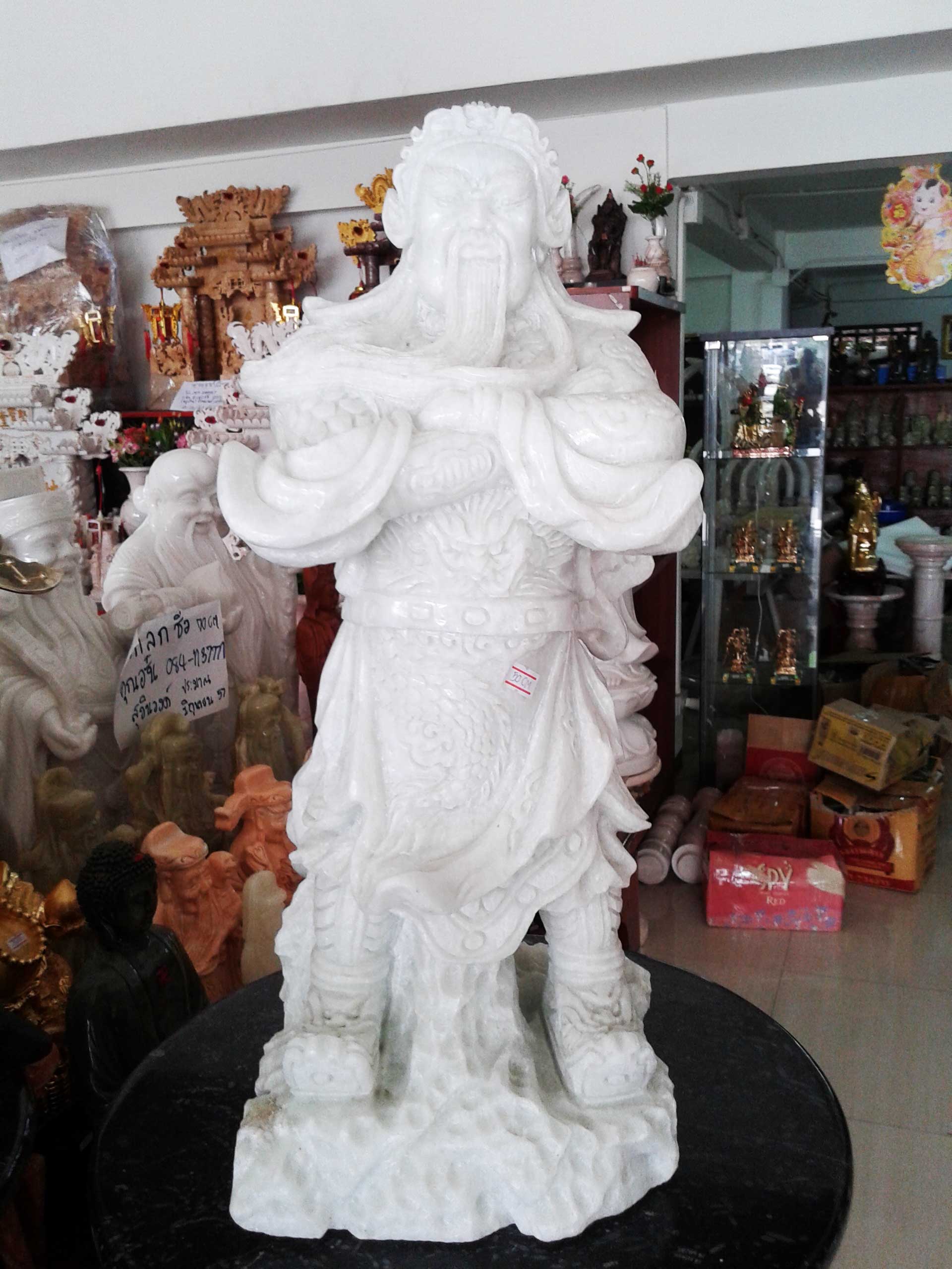 เทพเจ้ากวนอู หินอ่อน สูง 50 กว้าง 20 เซนติเมตร