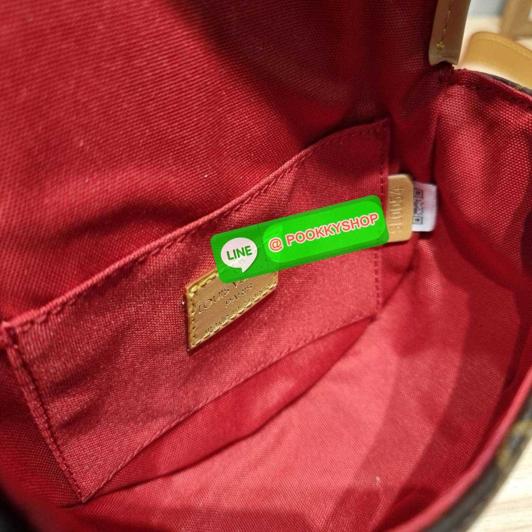 LV TAMBOURIN CROSSBODY BAG 🔆 Details รุ่นลิมิเต็ดหายาก กับกระเป๋าสะพายทรงสวย ดีไซน์คลาสสิค เปิด-ปิดด้วยกนะดุมแม่เหล็ก สายสะพายในตัว ปรับได้ หรือซ่อนสายและถือเป็น clutch ออกงานก็ได้ ดูแพงมากๆ ภายในเป็นช่องโล่ง ใส่ของจุกจิกได้ ของจำเป็นได้ โทรศัพท์ไ