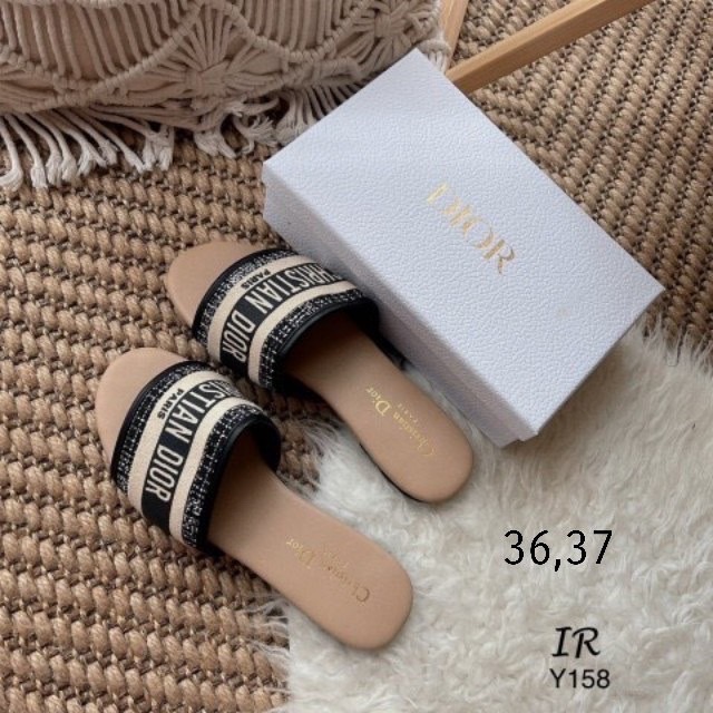 SALE ลดกระหน่ำเคลียร์สต๊อก 450 ส่งฟรี ems เลยจ้า สินค้าใหม่ไม่มีตำหนิ