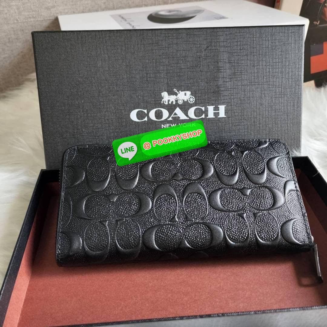 COACH ACCORDION WALLET IN SIGNATURE LEATHER (COACH F58113 ) กระเป๋าสตางค์ลาย C นูน แบบซิปรอบ เหมาะสำหรับคนที่ชอบกระเป๋าสตางค์แบบใบยาว วัสดุหนังแท้ เปิดปิดด้วยซิปรอบ ใส่บัตรเครดิตได้ 12 ใบมีช่องซิปตรงกลางใส่เหรียญ สามารถใส่โทรศัพท์มือถือได้