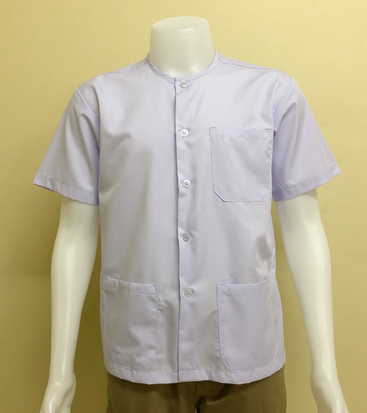 รหัส D21 : เสื้อสปาสีขาว