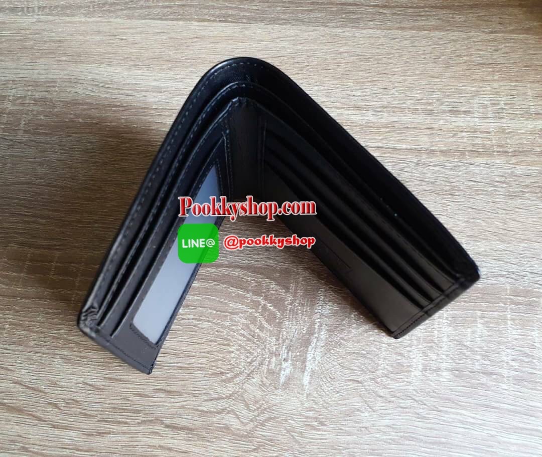 LEVI'S WALLET กระเป๋าสตางค์ทรงสั้นสำหรับคุณผู้ชาย แบบพับสองตอน วัสดุหนังคุณภาพดี ด้านหน้าปั้มโลโก้แบรนด์ ภายในมีช่องใส่ธนบัตรแยกเป็นสัดส่วน ตัวจริงสวยน่าใช้มากค่า