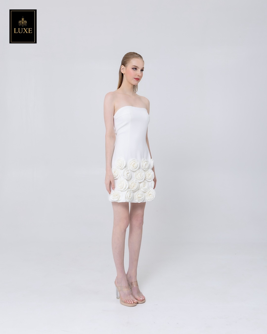 เดรสแฟชั่น เดรสเสื้อเกาะอก กระโปรงทรงเอ ทำจากผ้าฝ้ายผสมโพลีเอสเตอร์ เนื้อนุ่มยืดหยุ่น ใส่สบาย