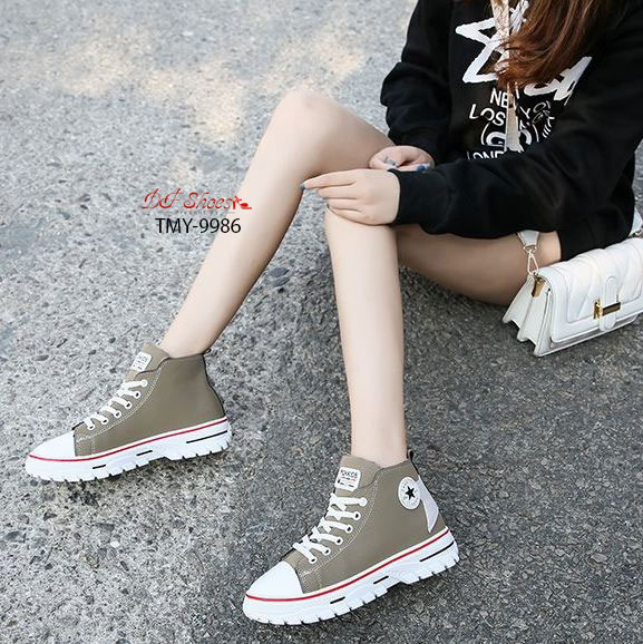 สินค้าพร้อมส่ง รองเท้าผ้าใบหุ้มข้อนำเข้าเสริมส้น วัสดุหนัง PU ด้าน บุขนด้านใน นุ่มใส่สบาย พื้นยางกันลื่น ทรงสวยฮิตมากค่ะ รุ่นนี้คุ้มสุดๆจ้า