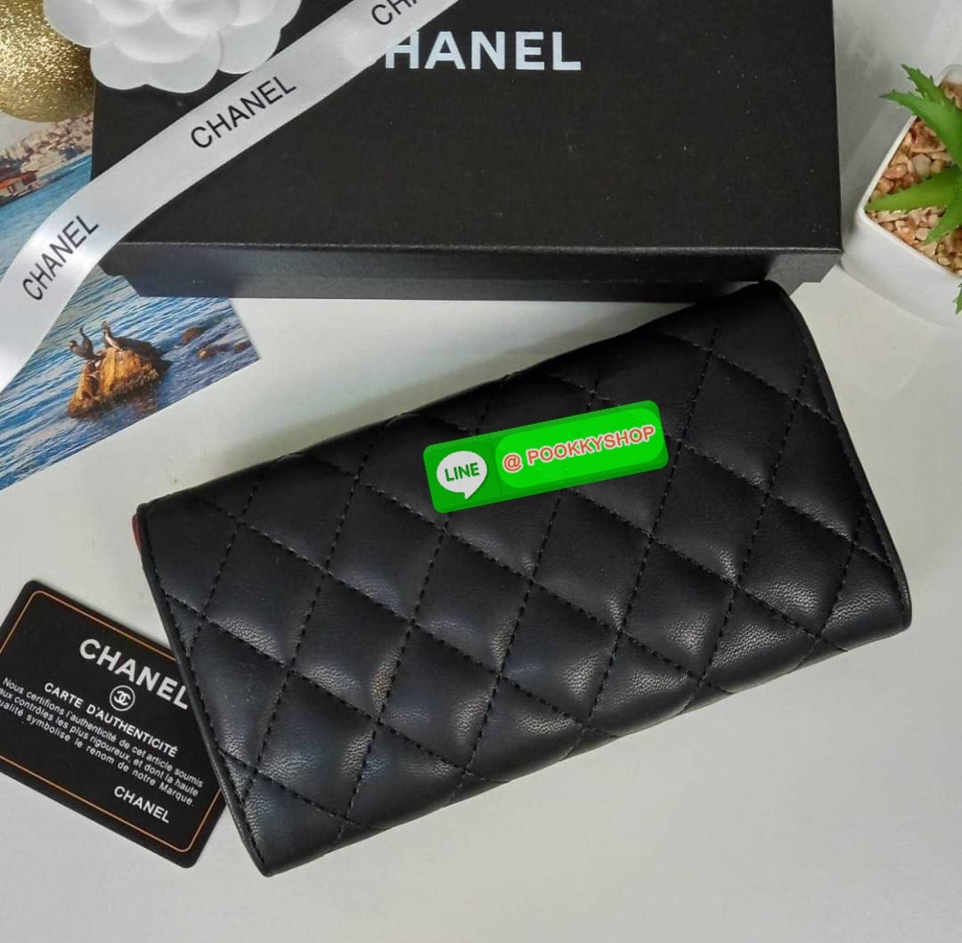 CHANEL ZIP LONG WALLET (CH366) VIP GIFT WITH PURCHASE (GWP) พรีเมี่ยมกิ้ฟ Limited Edition จาก CHANEL Duty Free **กระเป๋าสตางค์ใบยาว แบบพับ 3 ตอน ใช้งานแบบจุใจมาก ทรงสวย หรูหราอย่างมีระดับ ขนาดเหมาะมือ หยิบจับง่าย ภายในมีช่องใส่บัตร ธนบัตร และสามารถใส่เหรี