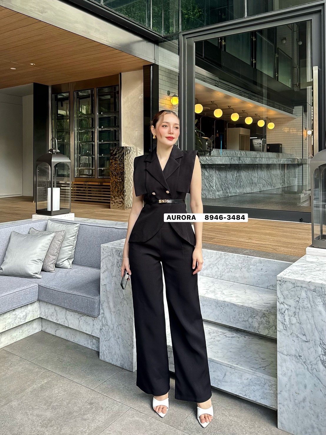 ชุดเซทแฟชั่น เซตสีดำ เสื้อดีไซน์เก๋ กระดุมหน้าสีทอง สวยหรูโดดเด่น ซับในอย่างดีทั้งตัว