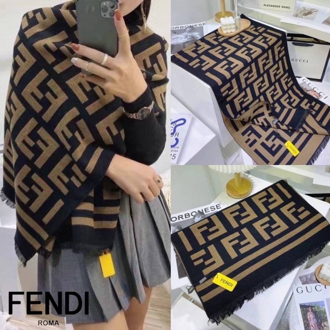 NEW ARRIVAL!!! 👑FENDI FF SCARF👑 ผ้าพันคอชนShop Fendi เนื้อผ้านุ่มนิ่มทอลายFFทั้งผืน งานสวย คลุมไหล่ พันคอ ใครมีทริปไปเที่ยวต่างประเทศเริ่มเย็นแล้ว ต้องมีเลยคะ งานป้ายครบ สาวๆห้ามพลาดเลยคร่าา